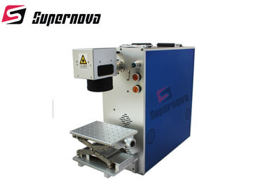 Chine 20W / machine portative d'inscription du laser 50W avec le dispositif rotatoire pour le métal fournisseur