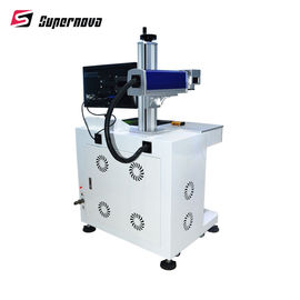 Chine Machine d'inscription de tache laser De CO2 de petit prix pour le caoutchouc et le cuir fournisseur