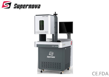 Chine Type fermé machine 100x100 millimètre d'inscription de laser de fibre gravant le secteur pour des bijoutiers fournisseur